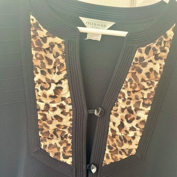 𝅺MISOOK Cardigan - Picture 2 of 7